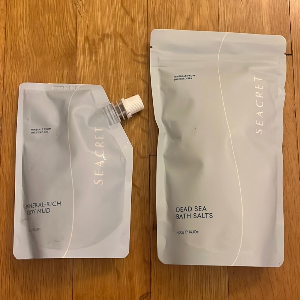 Seacret Mineral-Rich Body Mud and Dead Sea Bath Salts Set